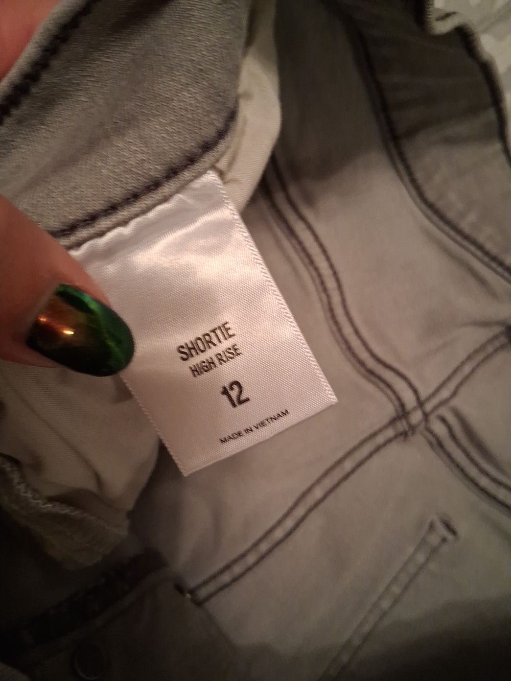 High Rise Shortie Jeans - Light Gray Express